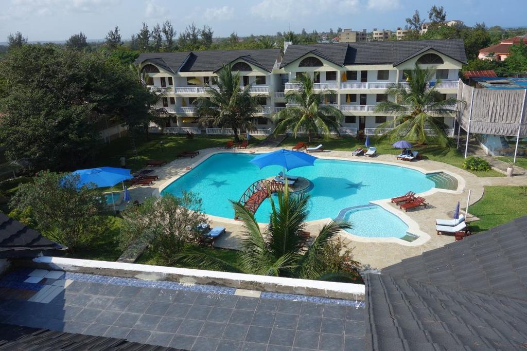Morning Star Diani Aparthotel Diani Beach Exterior photo