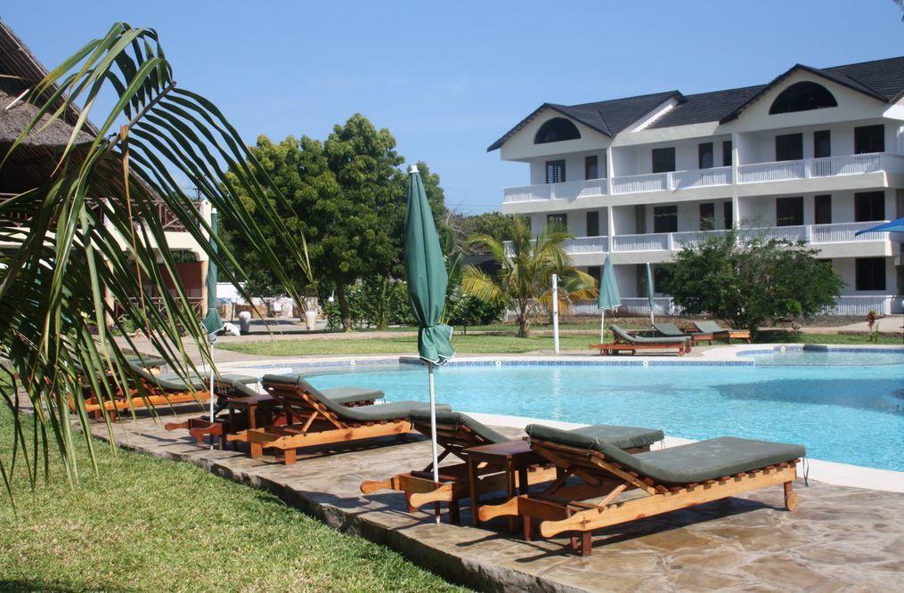 Morning Star Diani Aparthotel Diani Beach Exterior photo